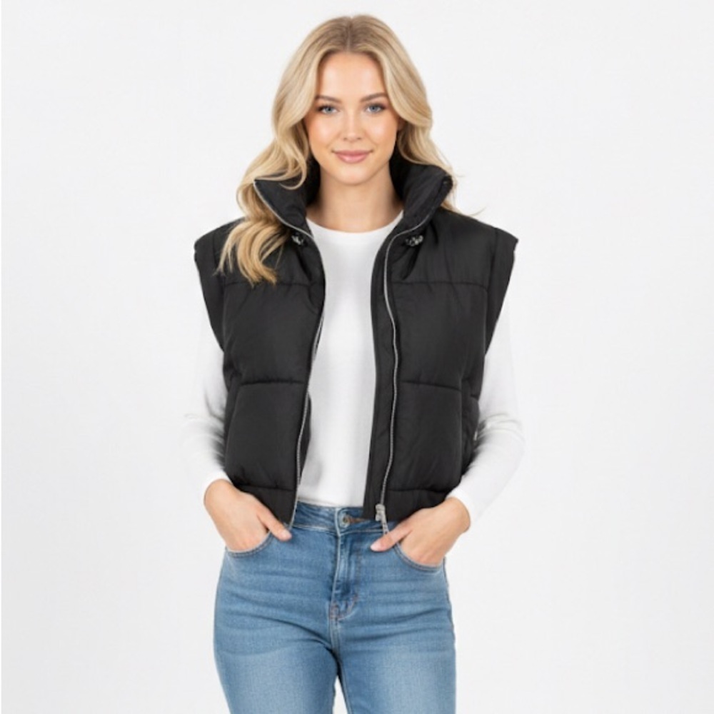 Dear John black puffer vest size medium